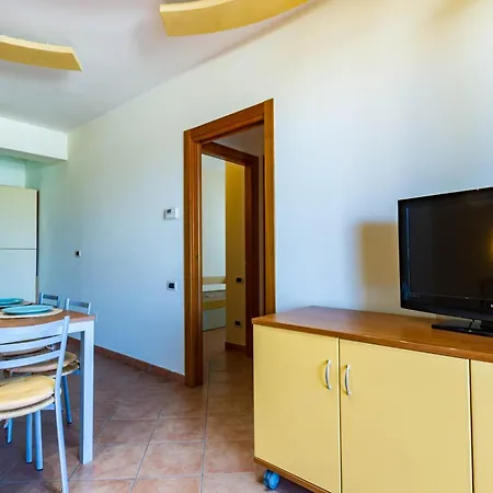 Adelina 1 - Myho Casa *